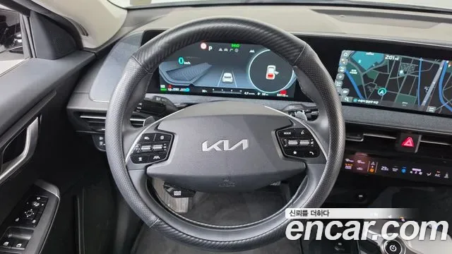 Kia Ev6, 2022 — фото 13