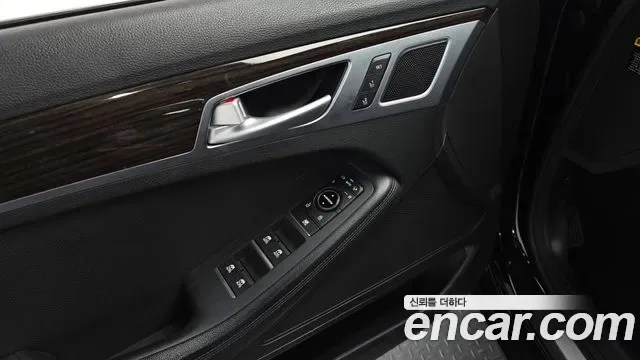 Genesis G80, 2016 — фото 19