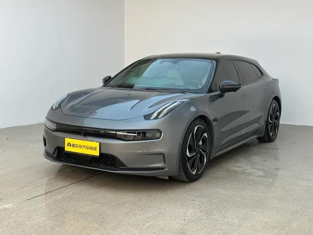 ZEEKR 001