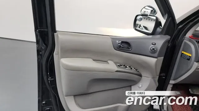 Kia Canival Carnival R, 2012 — фото 24