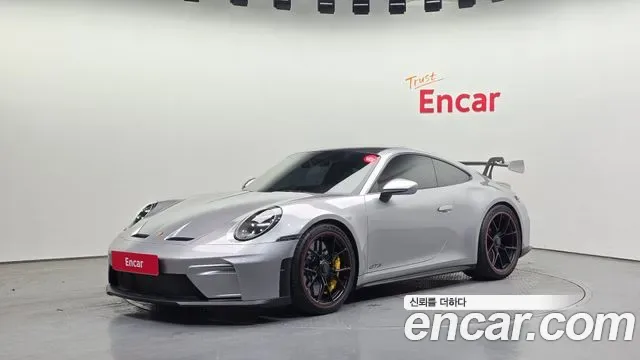 Porsche 911 992