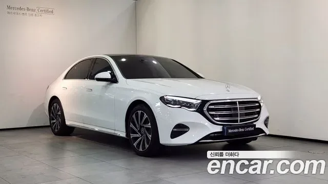 Mercedes-Benz E-Class W214