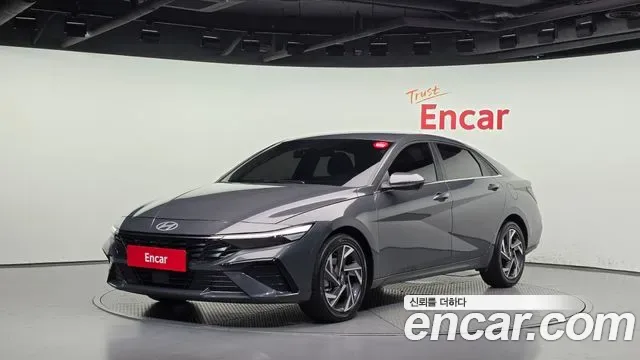 Hyundai Avante CN7