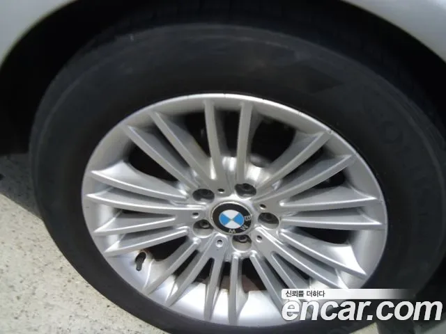 BMW 5-Series F10, 2013 — фото 20