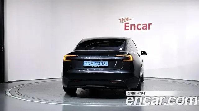 Tesla Model 3, 2025 — фото 4