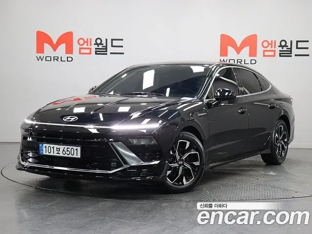 Hyundai Sonata De Edge (DN8)