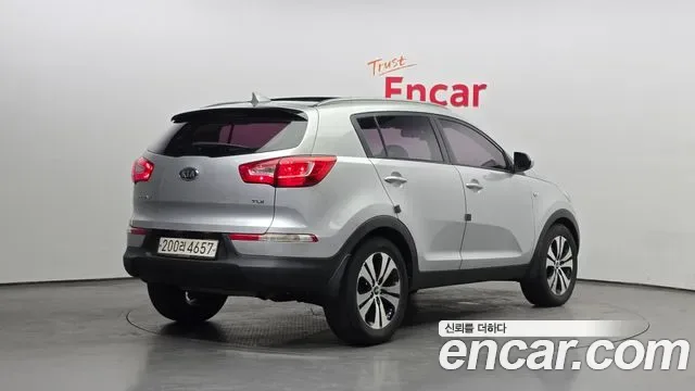 Kia Sportage, 2011 — фото 2