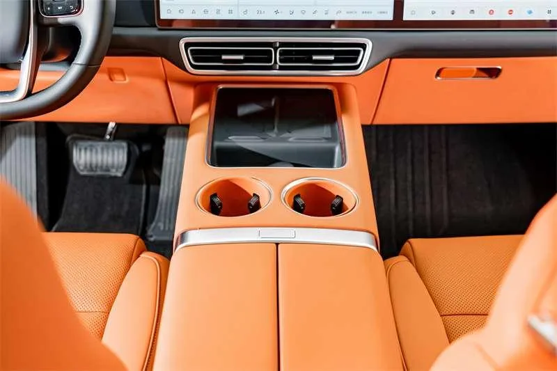 Li Auto Ideal L9, 2025 — фото 14