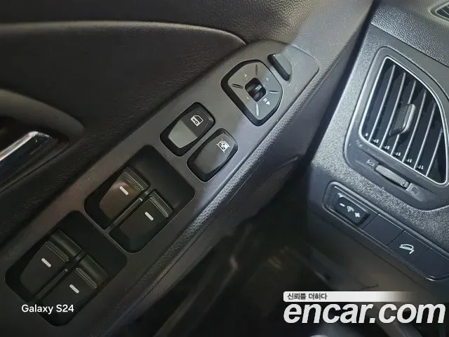 Hyundai Tucson ix, 2011 — фото 12