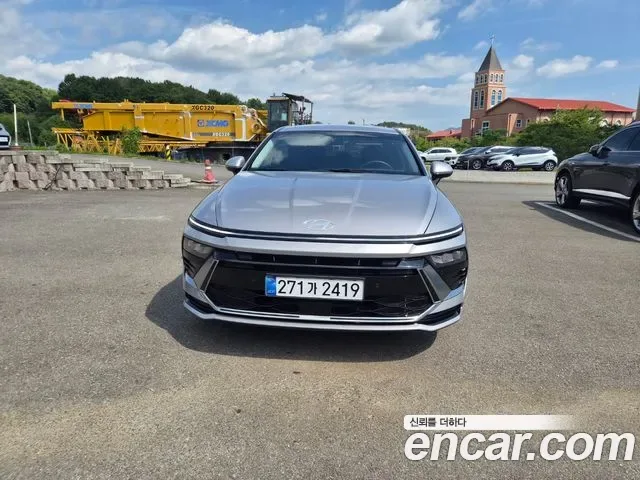 Hyundai Sonata De Edge (DN8)