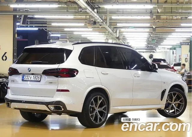 BMW X5 G05, 2025 — фото 2