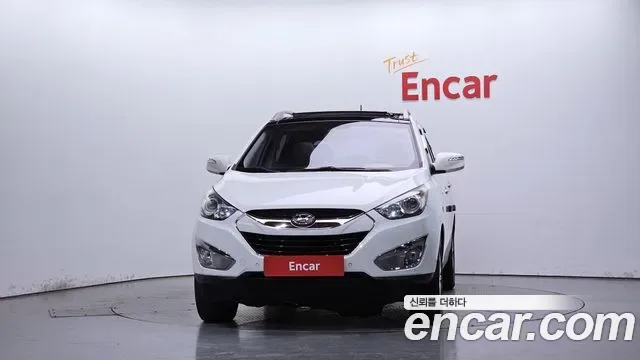 Hyundai Tucson ix, 2012 — фото 3