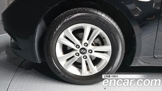 Hyundai Sonata YF Sonata, 2010 — фото 5
