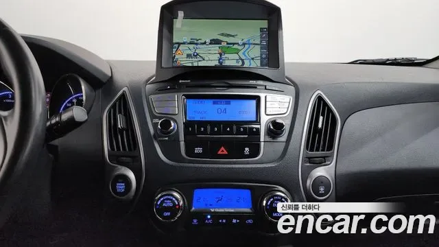 Hyundai Tucson ix, 2011 — фото 14