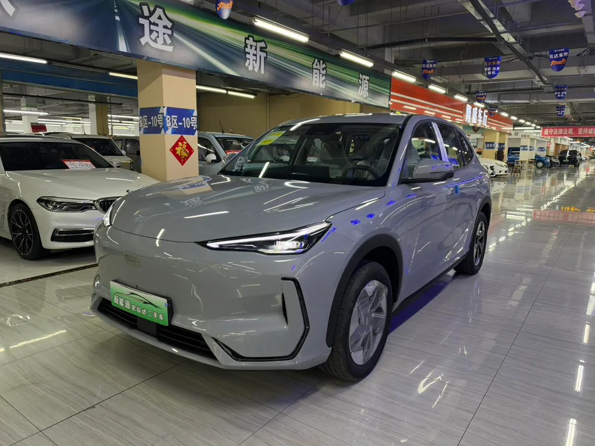 Geely Galaxy Galaxy E5