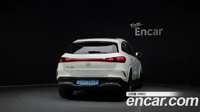 Mercedes-Benz Eqa H243, 2025 — фото 4