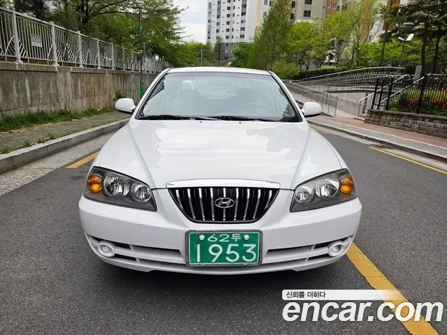 Hyundai Avante XD