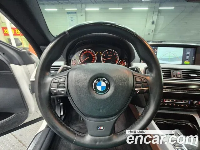 BMW 6-Series F12, 2012 — фото 14