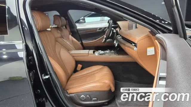 Genesis G80 Electric Fide G80 (RG3), 2022 — фото 27