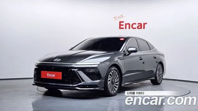 Hyundai Sonata De Edge Hybrid (DN8)