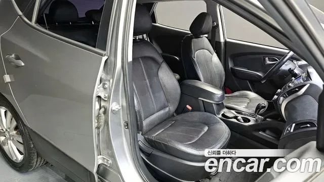 Hyundai Tucson ix, 2011 — фото 12