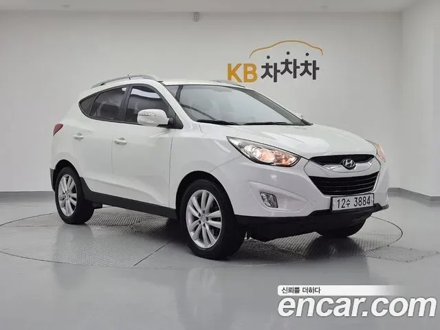 Hyundai Tucson ix, 2012 — фото 2
