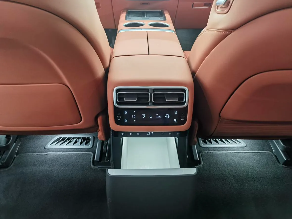 Li Auto Ideal L7, 2025 — фото 11