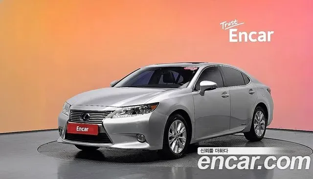 Lexus Es ES300h, 2013 — фото 21