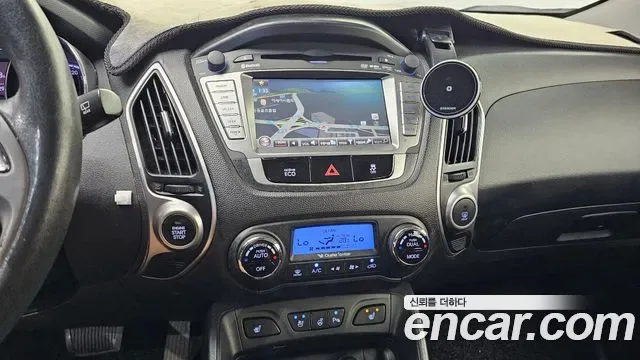 Hyundai Tucson ix, 2012 — фото 14