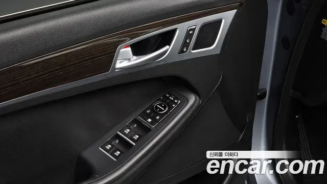 Genesis G80, 2016 — фото 17
