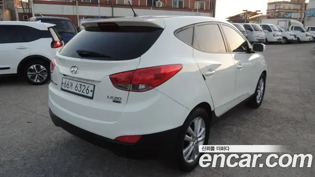 Hyundai Tucson ix, 2011 — фото 4