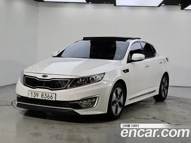 Kia K5 Hybrid