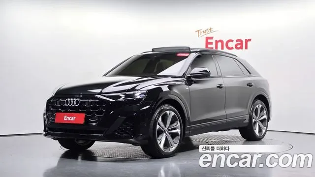 Audi Q8 4M