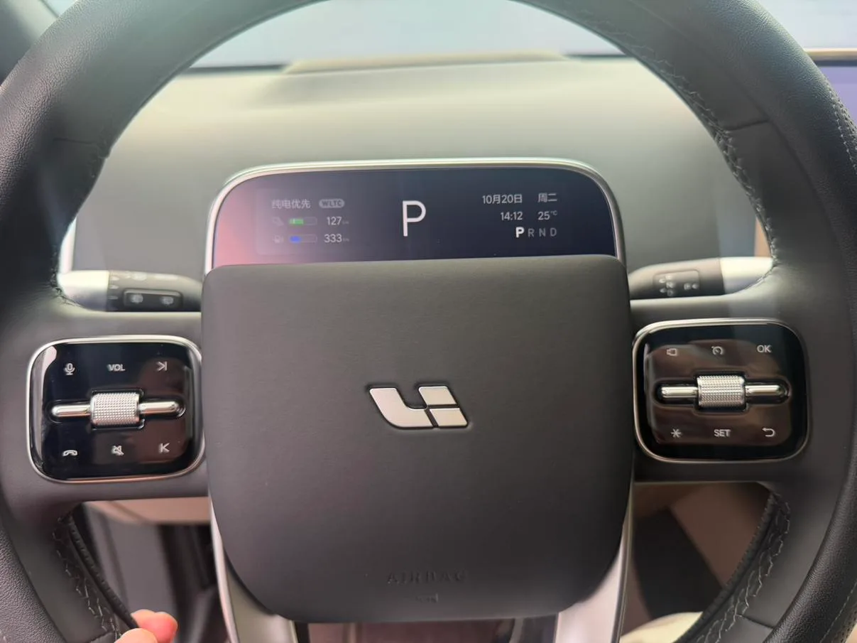 Li Auto Ideal L7, 2025 — фото 15