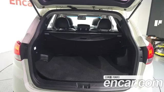 Hyundai Tucson ix, 2010 — фото 20