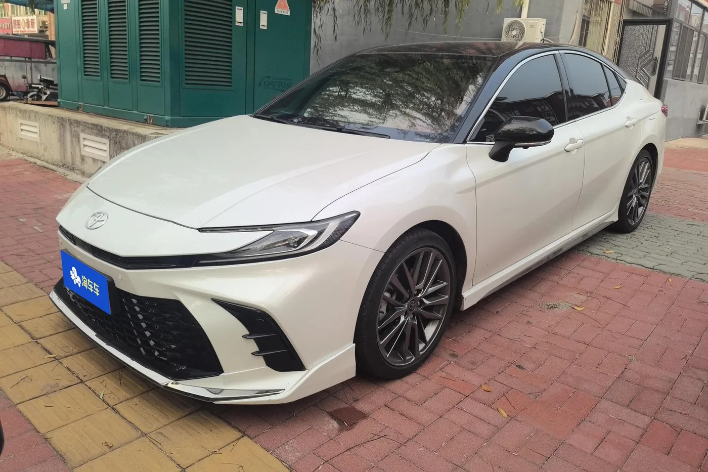 Toyota Camry, 2026 — внешний вид автомобиля