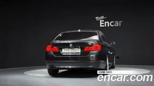 BMW 5-Series F10, 2013 — фото 4