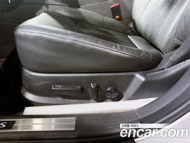Hyundai Genesis, 2009 — фото 14