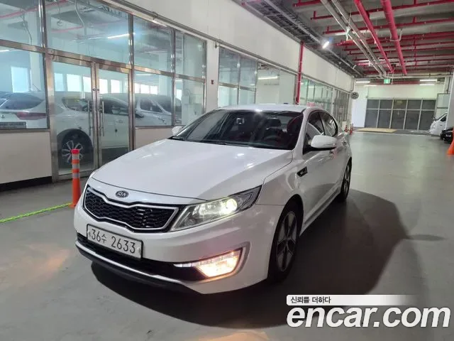 Kia K5 Hybrid