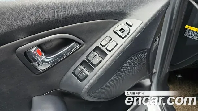 Hyundai Tucson ix, 2011 — фото 27
