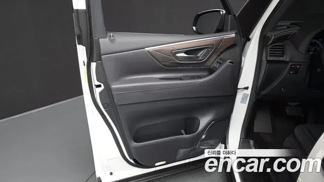 Toyota Alphard Alpad, 2025 — фото 24