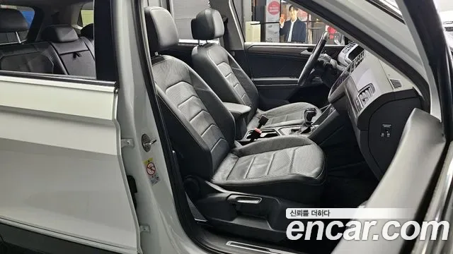Volkswagen Tiguan All Space, 2023 — фото 12