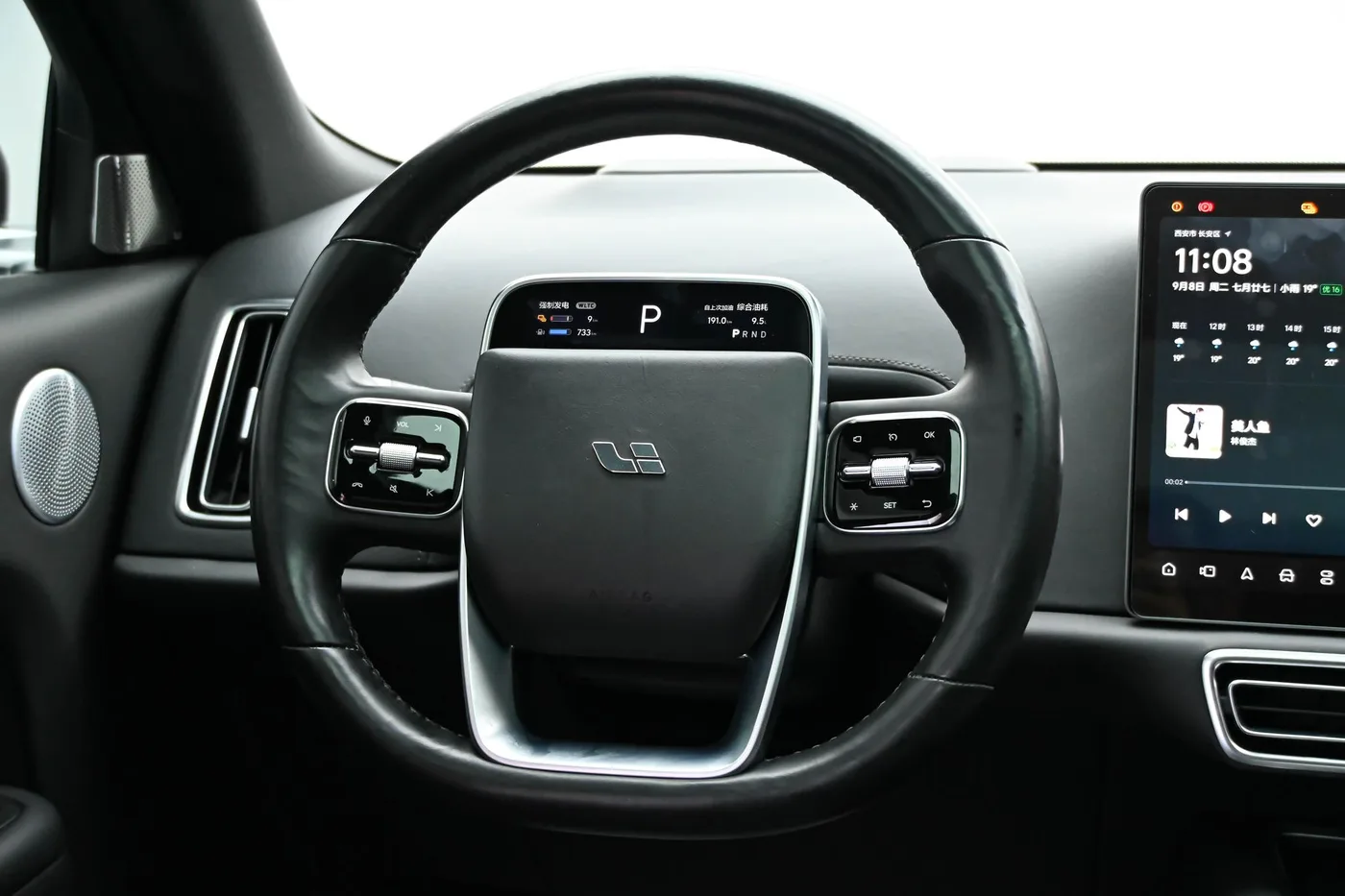 Li Auto Ideal L9, 2022 — фото 11