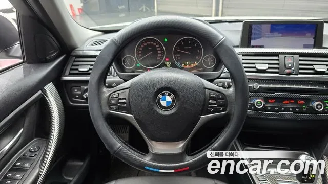 BMW 3-Series F30, 2012 — фото 13