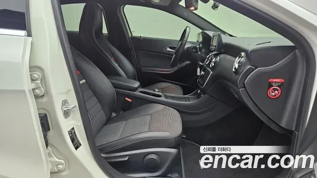 Mercedes-Benz A-Class W176, 2013 — фото 16