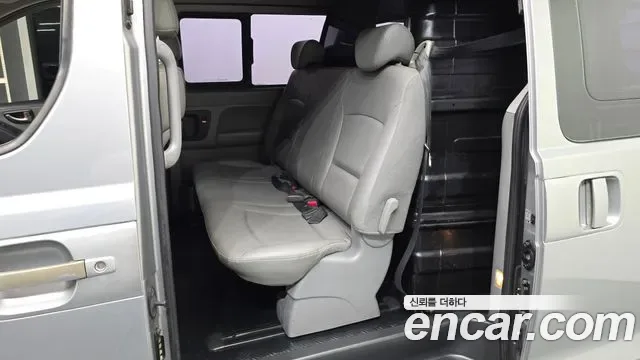 Hyundai Starex Grand Starex, 2012 — фото 11