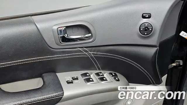 Kia Canival Carnival R, 2010 — фото 18