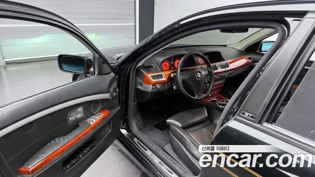BMW 7-Series E65, 2005 — фото 10