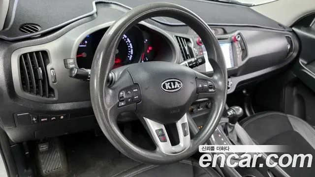 Kia Sportage, 2011 — фото 12