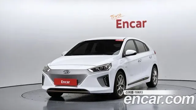 Hyundai Ioniq Ionic Electric